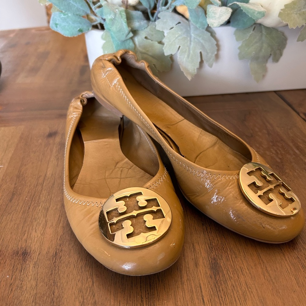 Tory Burch flats